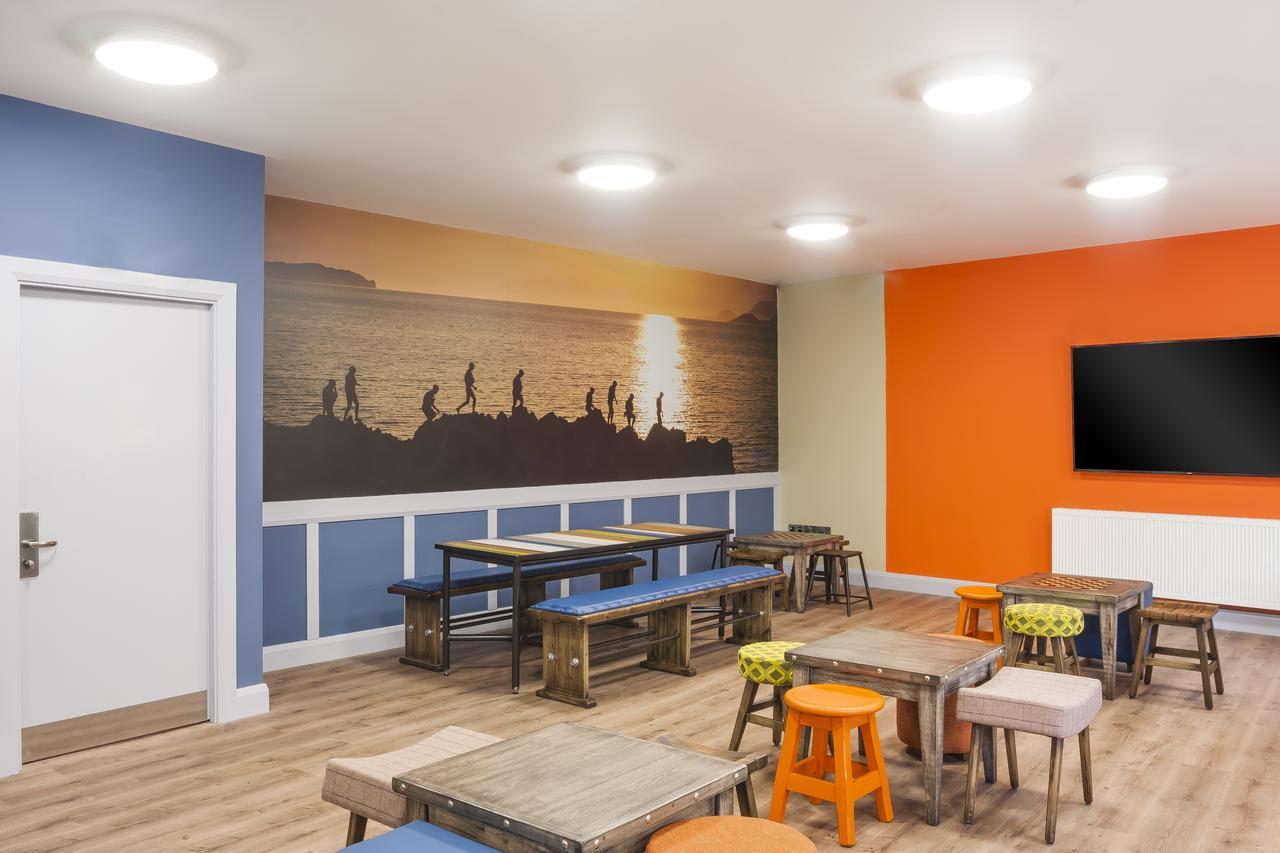 Wild Atlantic Hostel Leenaun Ngoại thất bức ảnh