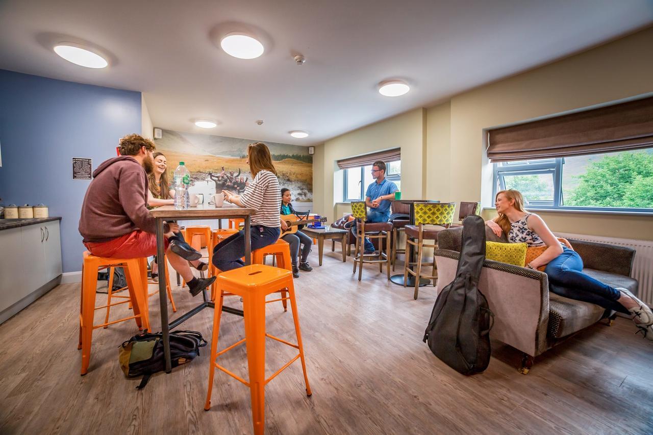Wild Atlantic Hostel Leenaun Ngoại thất bức ảnh