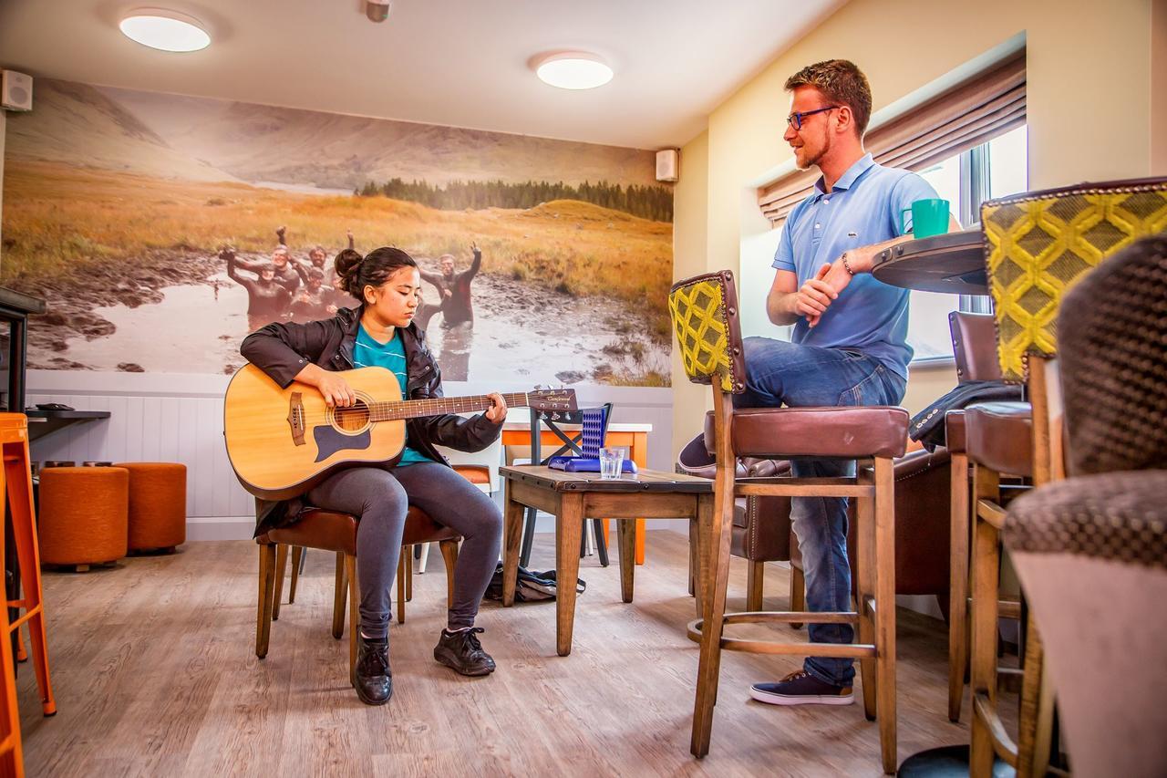 Wild Atlantic Hostel Leenaun Ngoại thất bức ảnh
