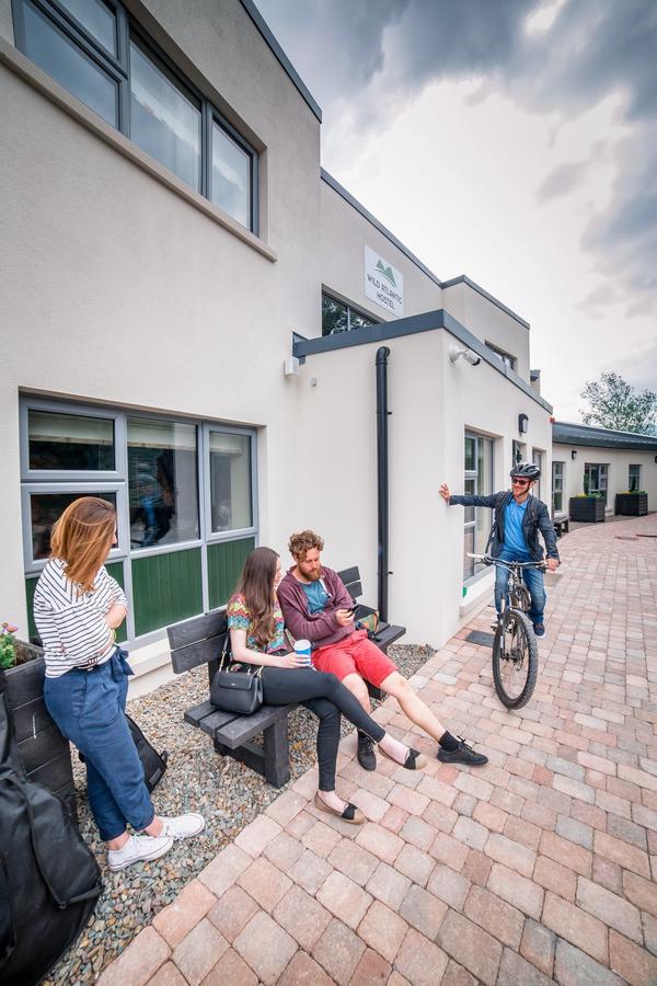 Wild Atlantic Hostel Leenaun Ngoại thất bức ảnh